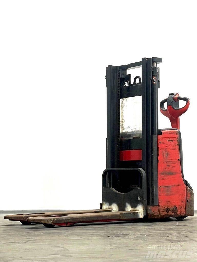 Linde D08-1160 Järelkäidavad virnastajad