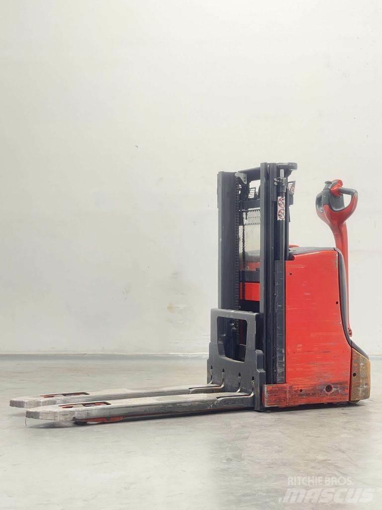 Linde D08-1160 Järelkäidavad virnastajad