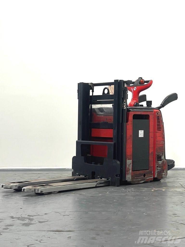 Linde D12AP-133 Järelkäidavad virnastajad