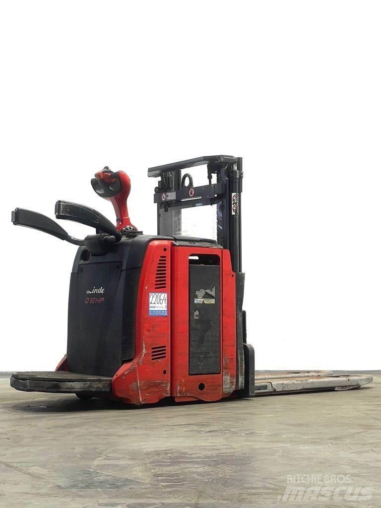 Linde D12HPAP-133 Järelkäidavad virnastajad