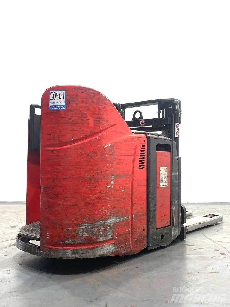 Linde D12HPSP-133 Järelkäidavad virnastajad