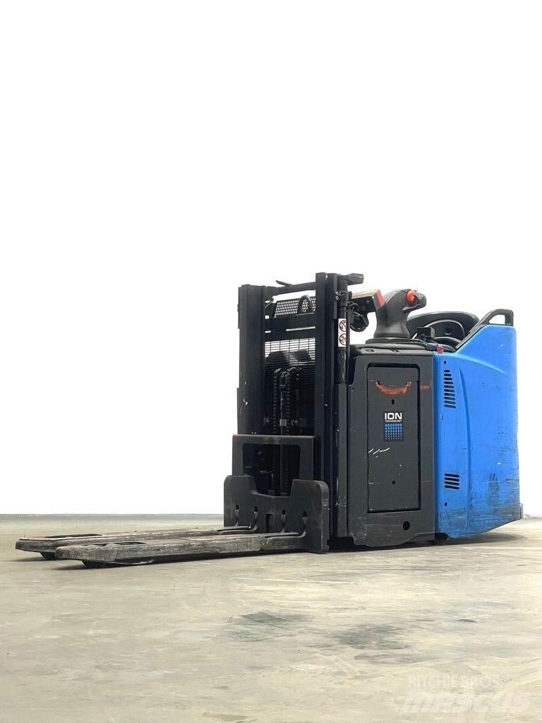 Linde D12HPSP-133 Järelkäidavad virnastajad