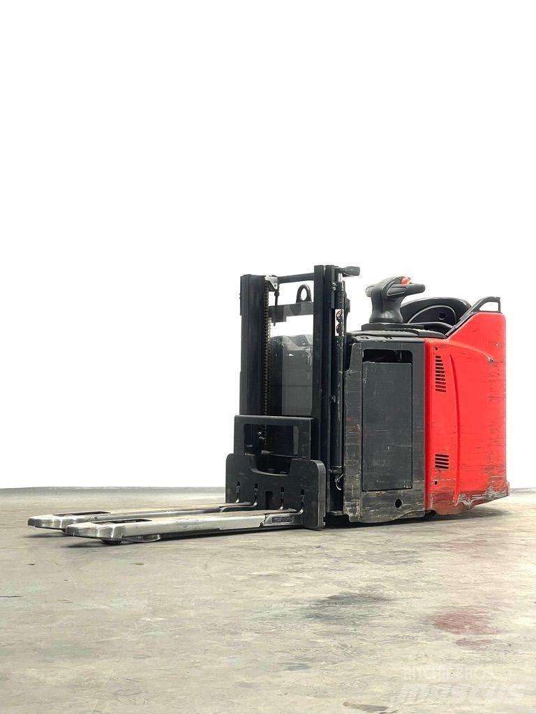 Linde D12HPSP-133 Järelkäidavad virnastajad