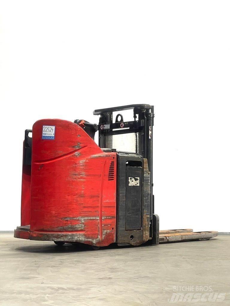 Linde D12HPSP-133 Järelkäidavad virnastajad