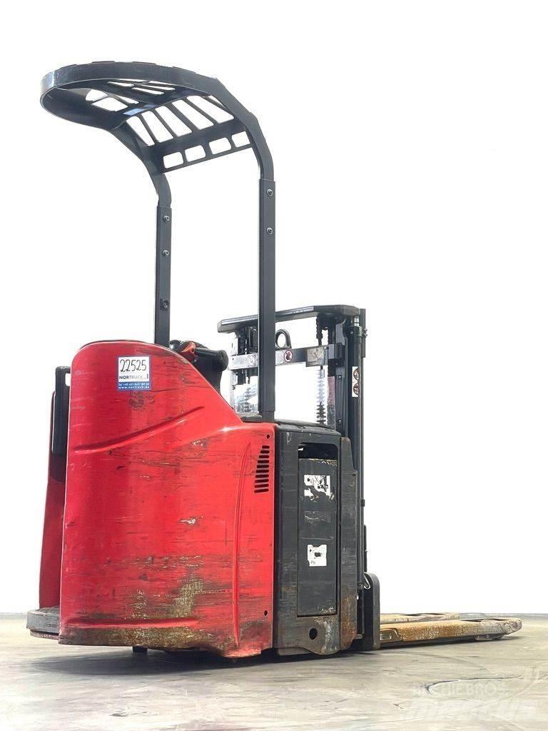 Linde D12HPSP-133 Järelkäidavad virnastajad