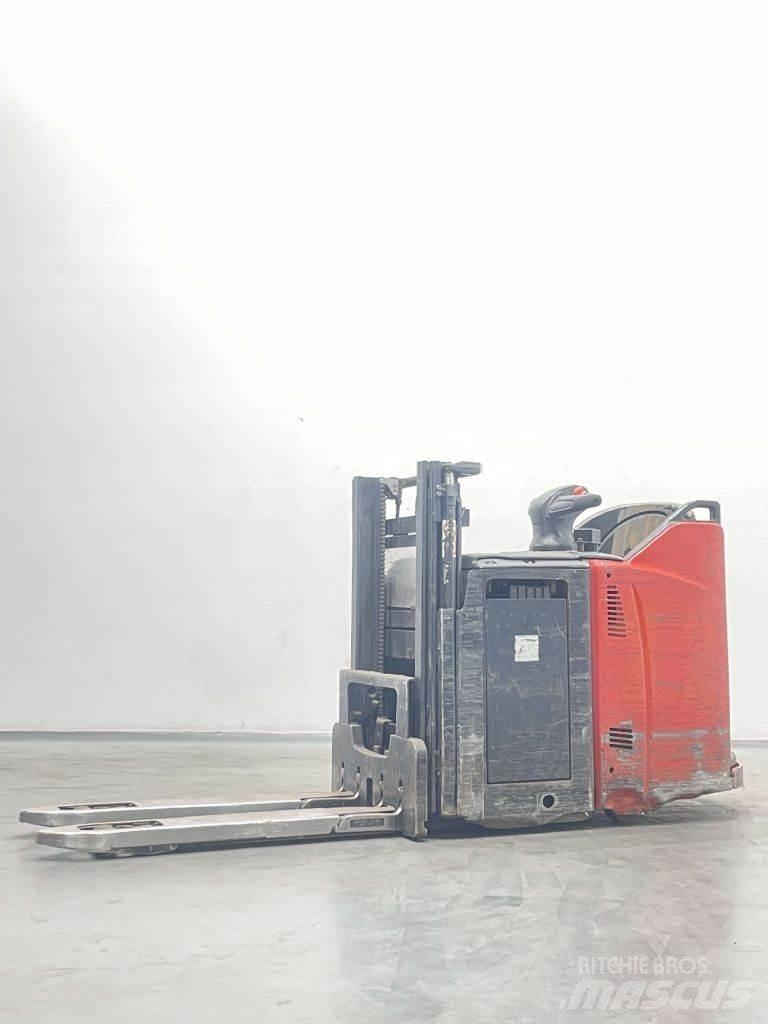 Linde D12HPSP-133 Järelkäidavad virnastajad
