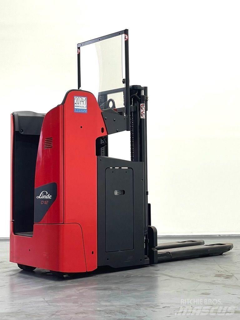 Linde D12SF-1164 Järelkäidavad virnastajad