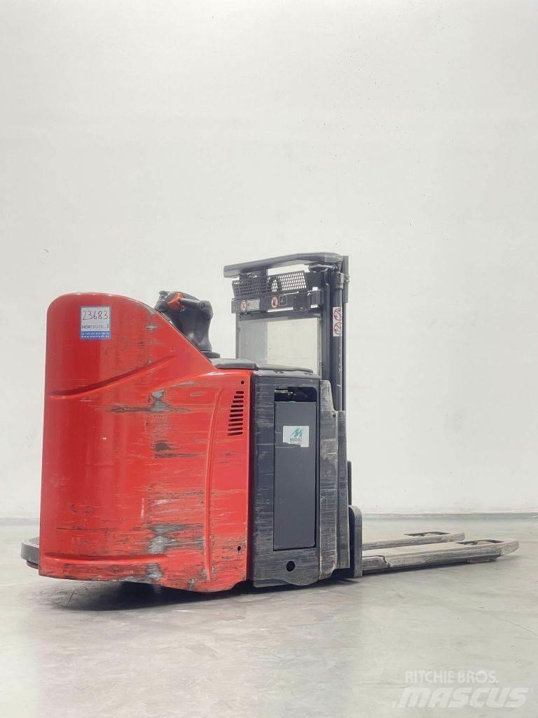 Linde D12SP-133 Järelkäidavad virnastajad