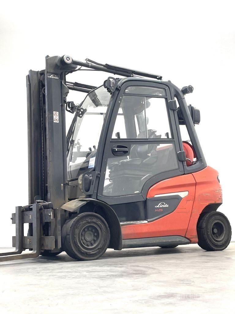 Linde H25T-01 Gaasitõstukid