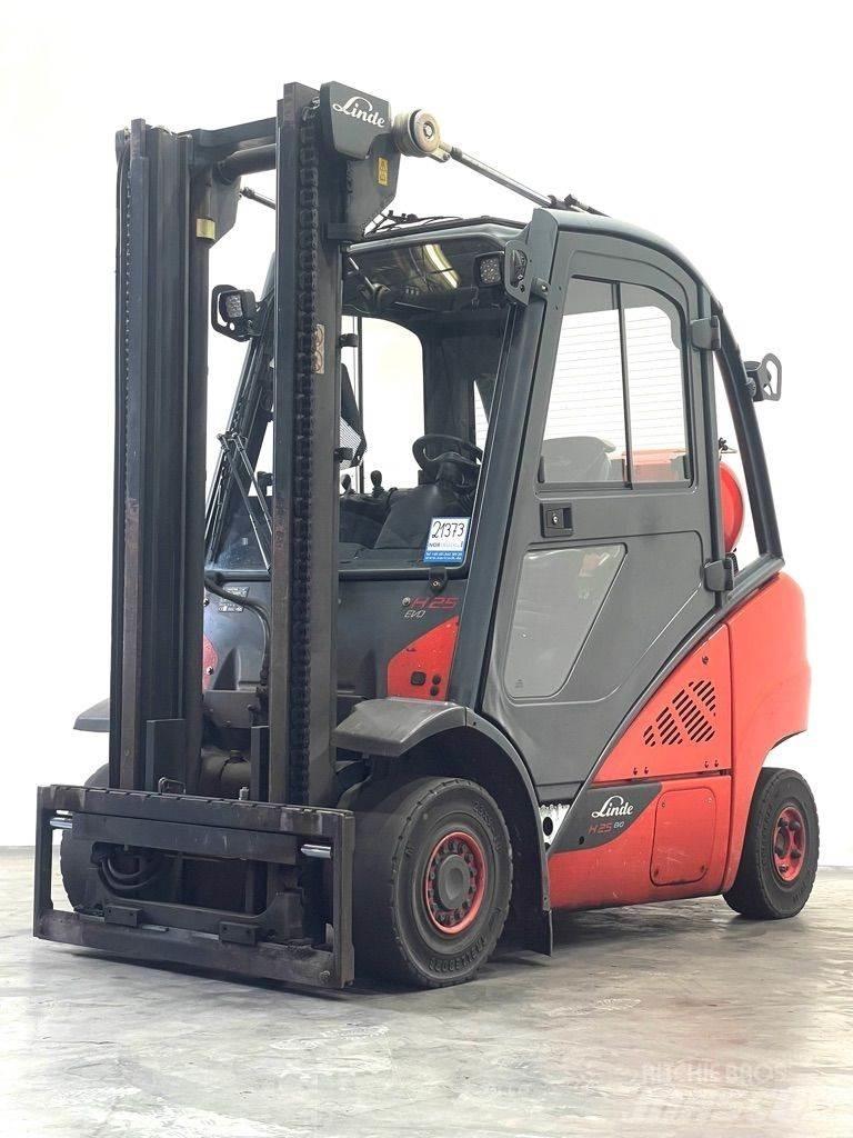 Linde H25T-392-EVO Gaasitõstukid