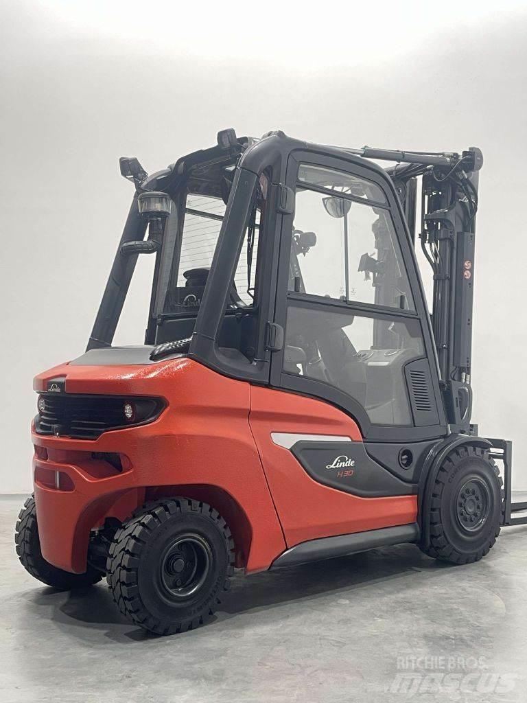 Linde H30D-01-1202 Diiseltõstukid