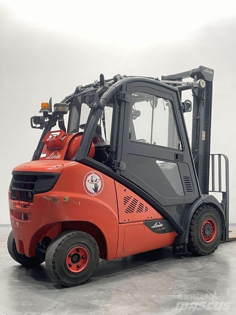 Linde H30T-02-393 Gaasitõstukid