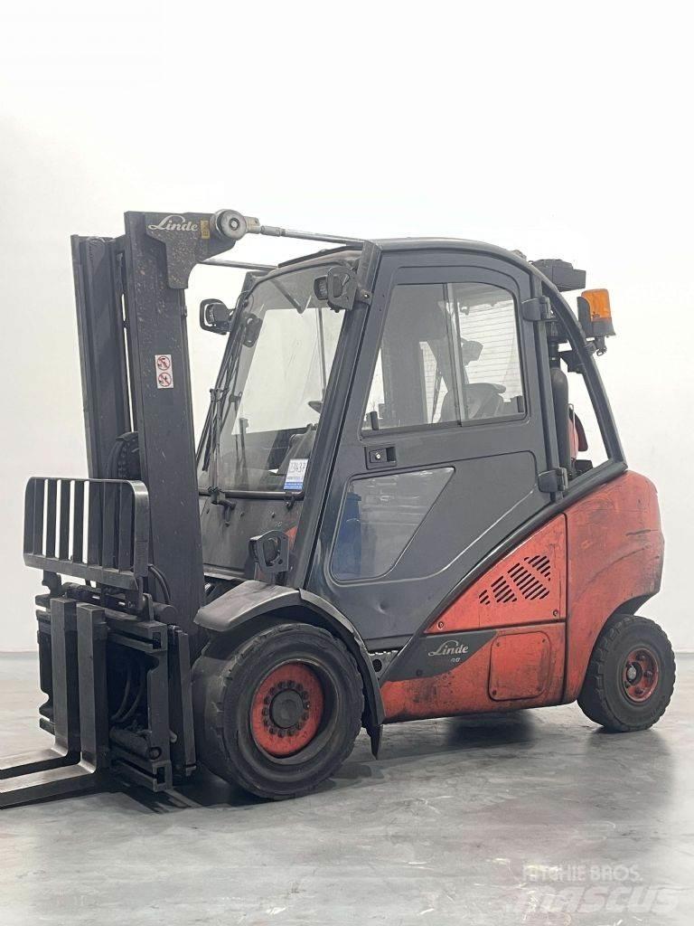 Linde H30T-02-393 Gaasitõstukid