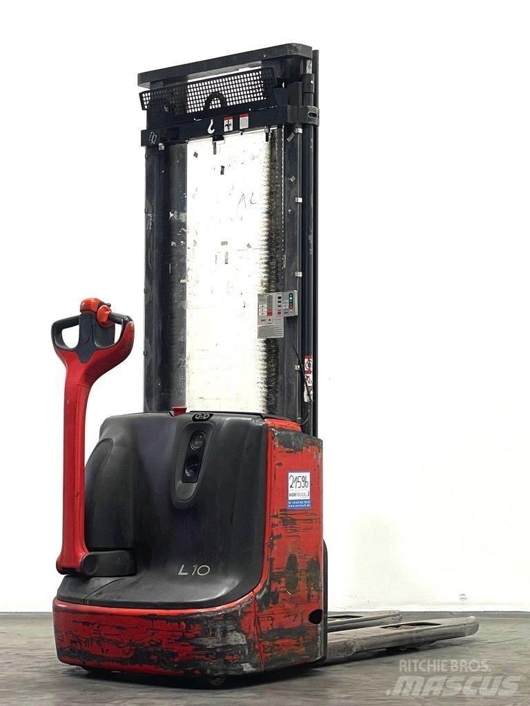 Linde L10-1172 Järelkäidavad virnastajad