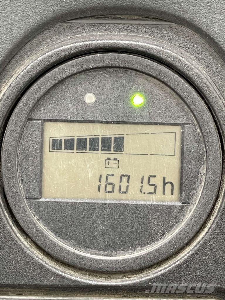 Linde L10-1172 Järelkäidavad virnastajad