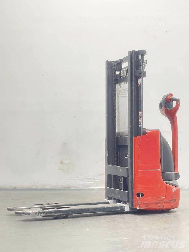 Linde L10B-1172 Järelkäidavad virnastajad