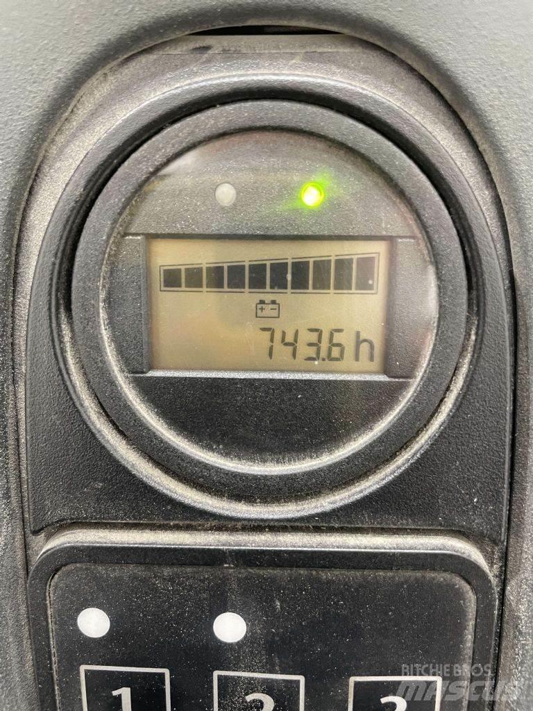 Linde L10B-1172 Järelkäidavad virnastajad
