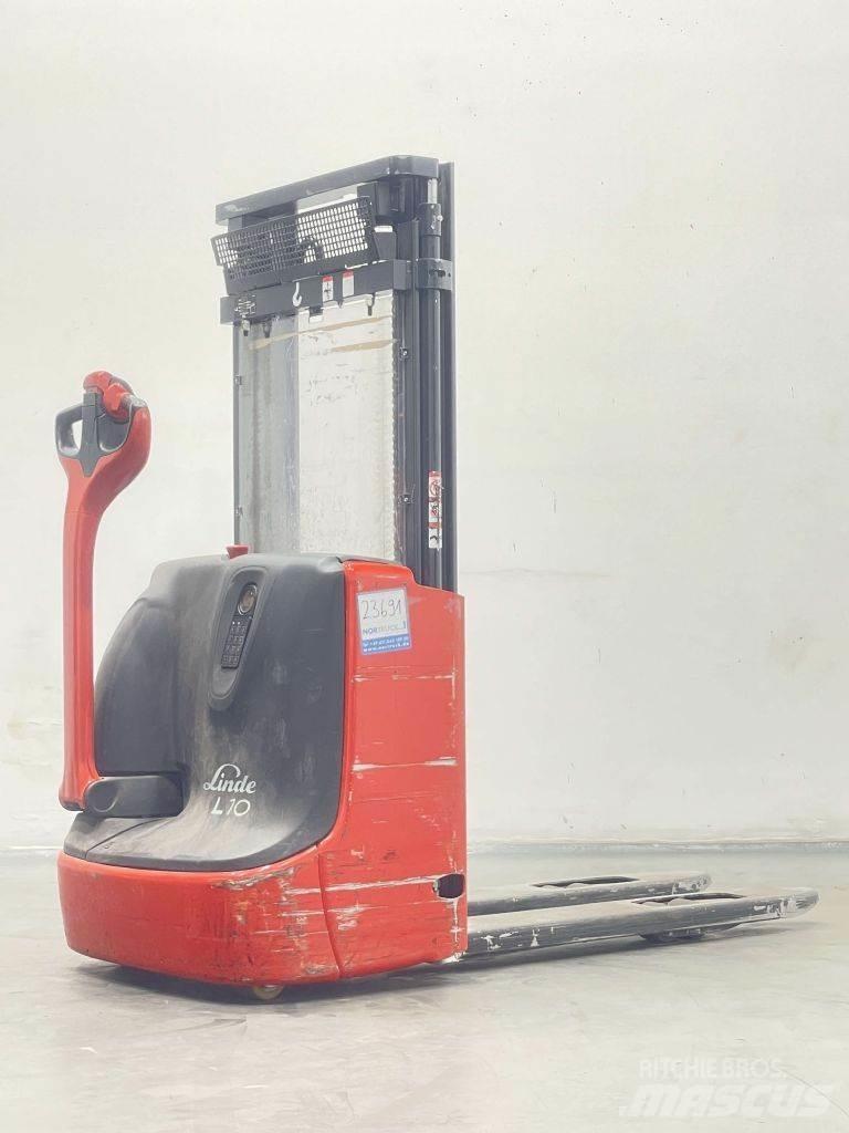 Linde L10B-1172 Järelkäidavad virnastajad