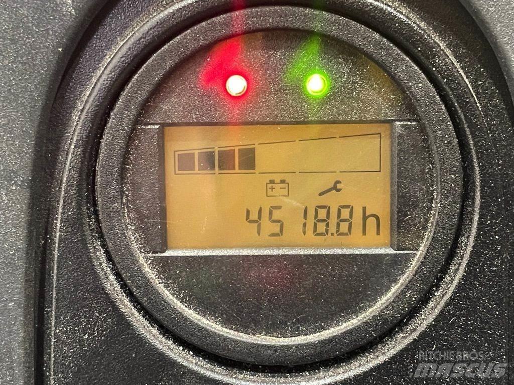 Linde L12-1172 Järelkäidavad virnastajad