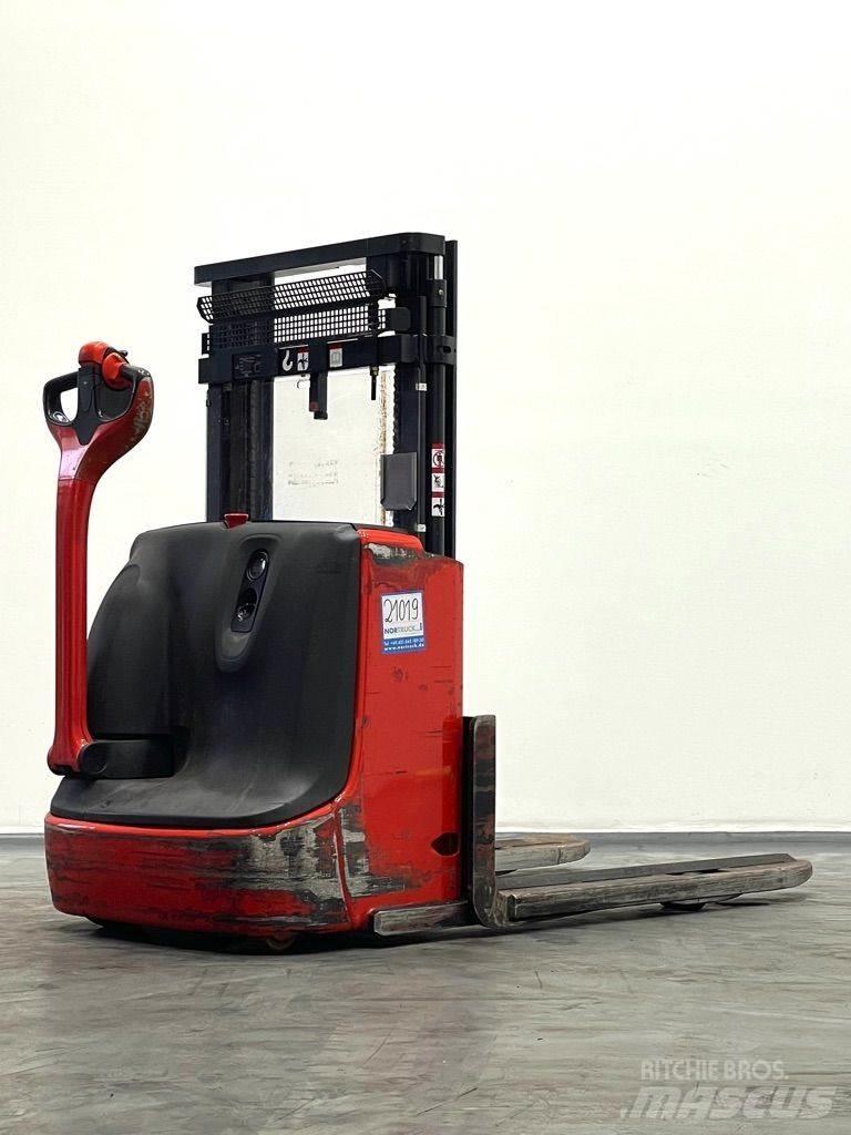 Linde L12-1172 Järelkäidavad virnastajad