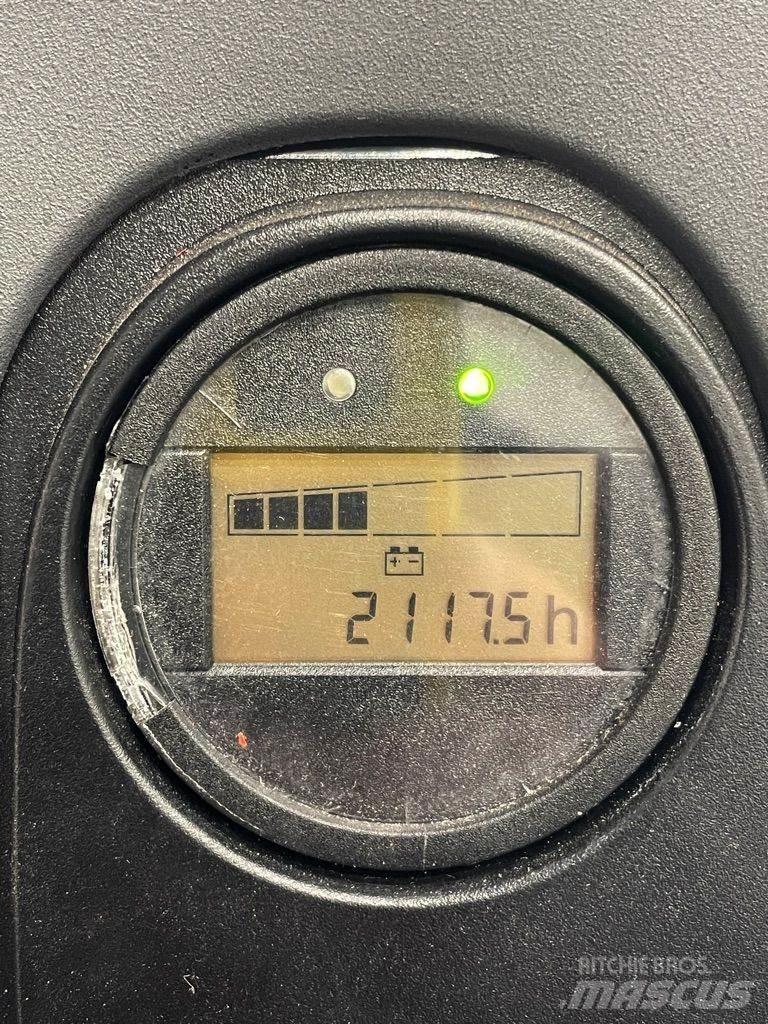 Linde L12i-1172 Järelkäidavad virnastajad
