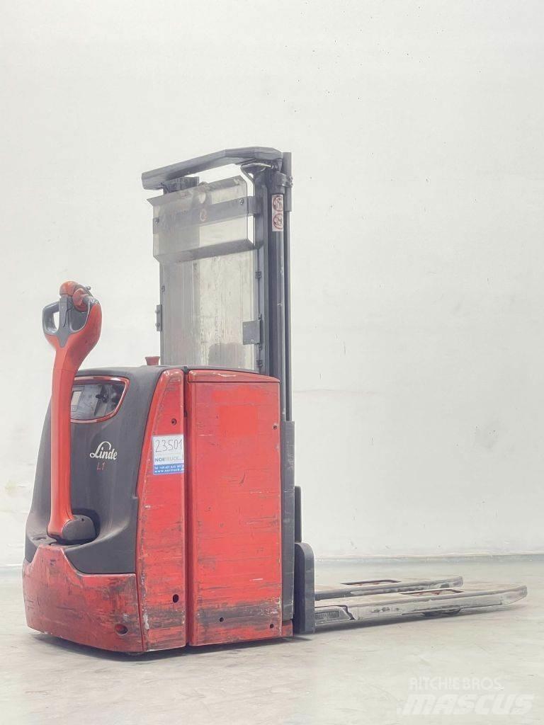 Linde L14-1173 Järelkäidavad virnastajad