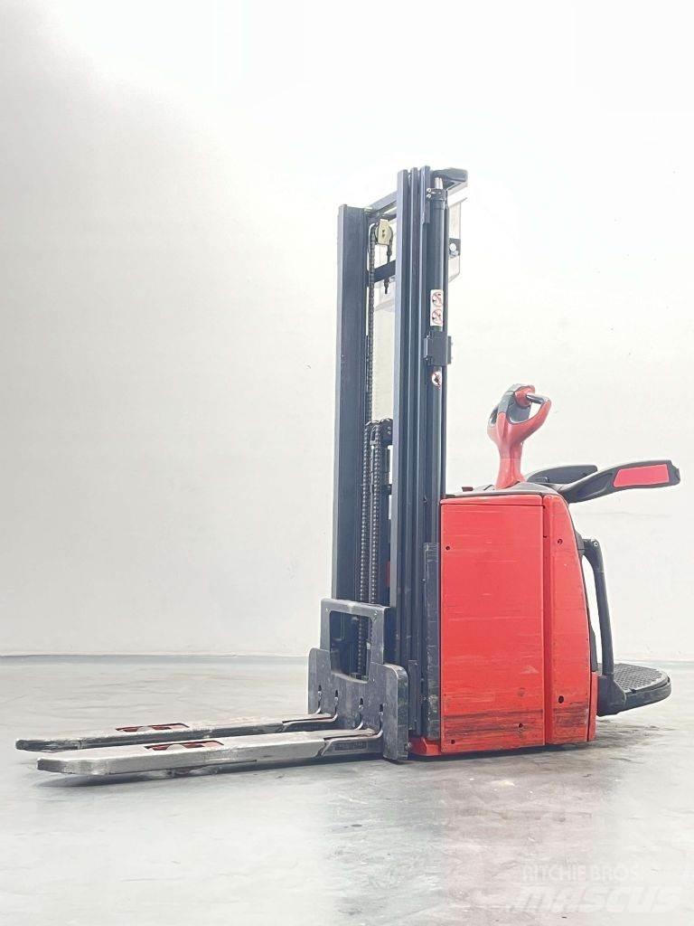Linde L14AP-1173 Järelkäidavad virnastajad