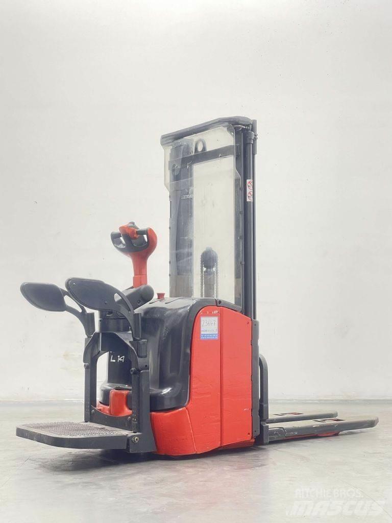 Linde L14AP-372 Järelkäidavad virnastajad