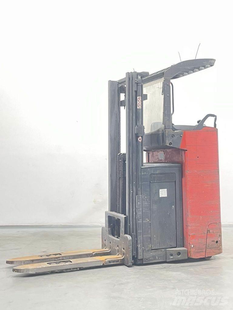 Linde L16RW-1174 Platvormiga virnastajad
