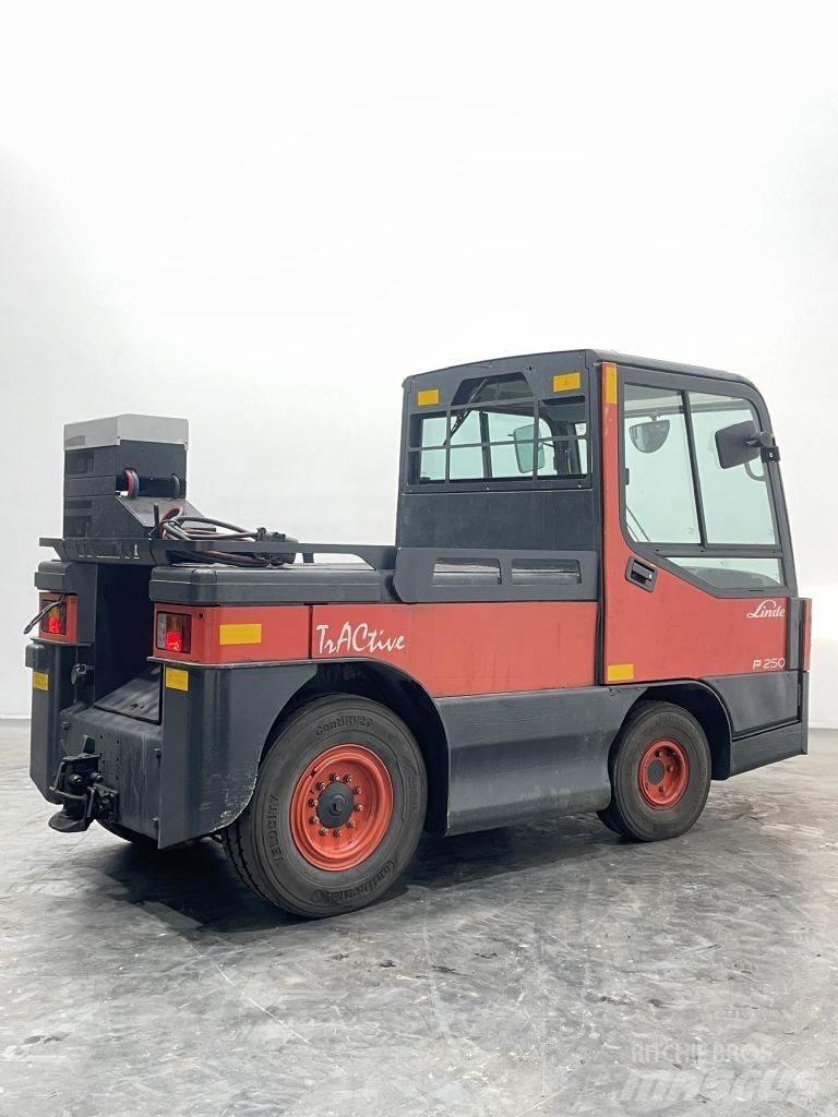 Linde P250-127 Elektriline puksiir