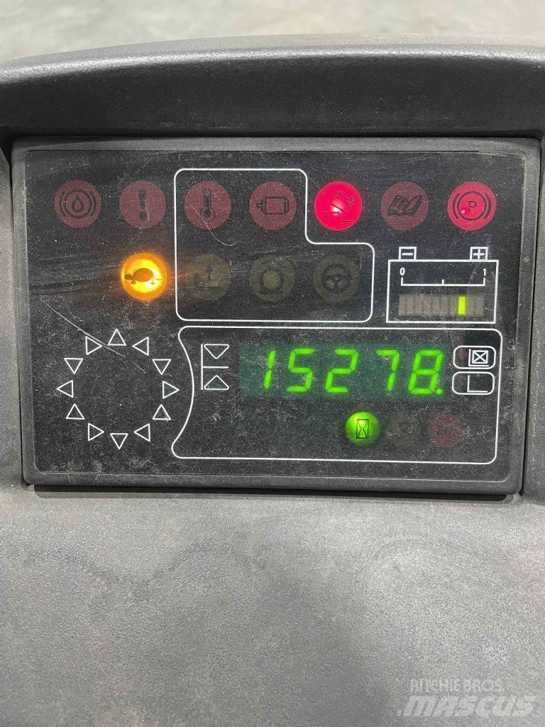 Linde R14-115 Lükandmastiga tõstukid