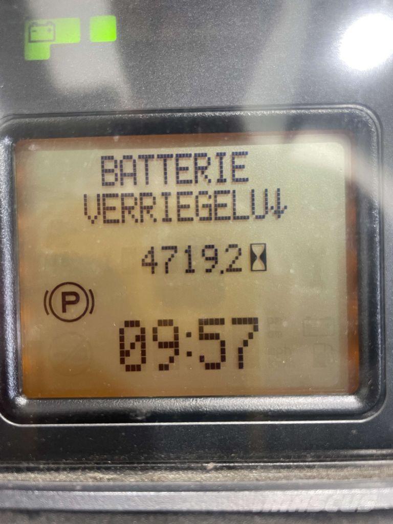 Linde R16-01-1120 Lükandmastiga tõstukid