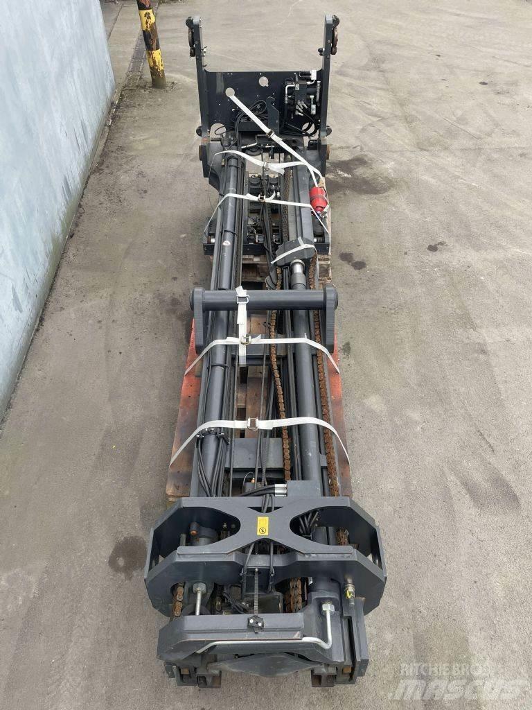Linde R16HD-01-1120 Lükandmastiga tõstukid