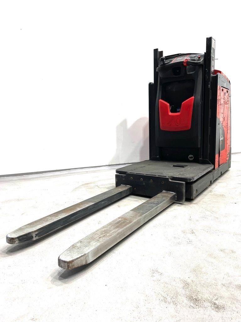 Linde V10-5212 Madalkomplekteerimistõstuk