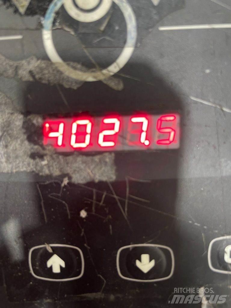 Linde V10-5212 Madalkomplekteerimistõstuk