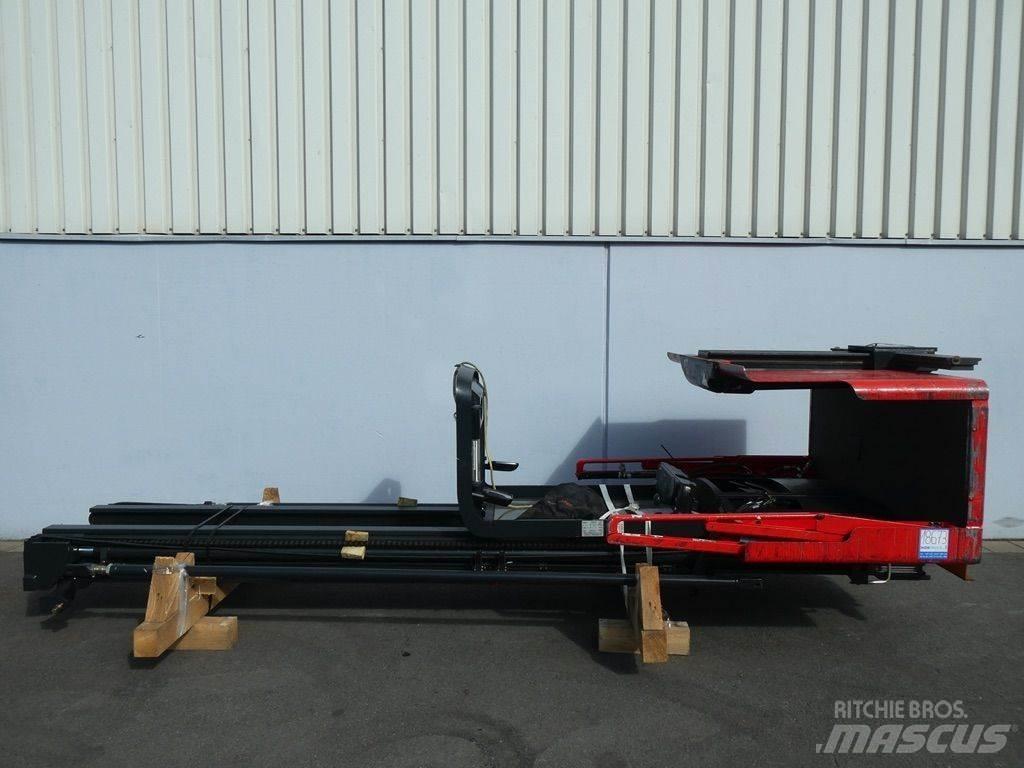 Linde V12-015 Kõrged komplekteerimistõstukid