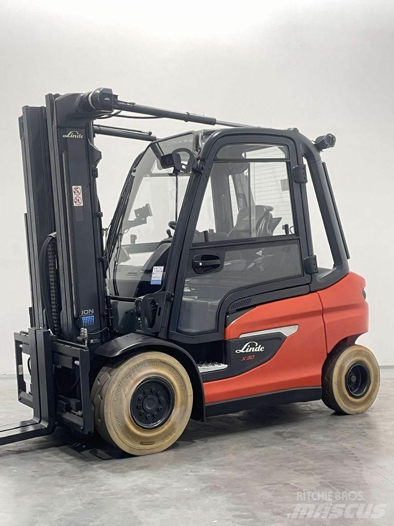 Linde X30-1252-Li-Ion Elektritõstukid