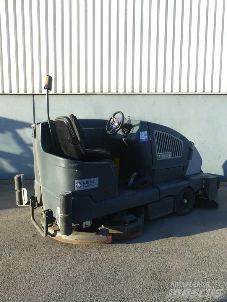 Nilfisk CS7000 1200B Tänavapuhastusmasinad