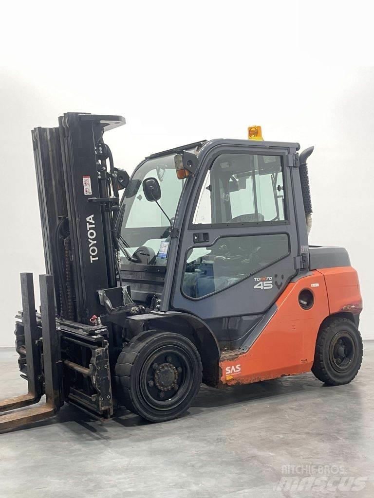 Toyota 40-8FD40N Diiseltõstukid