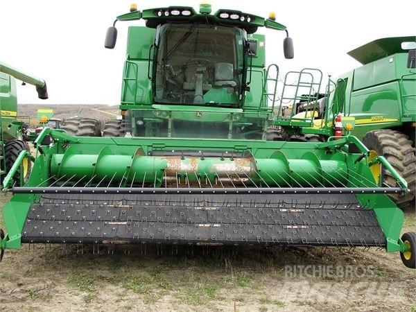 John Deere S680 Teraviljakombainid