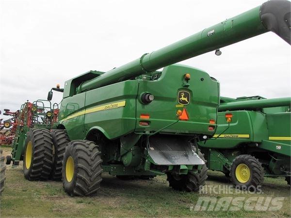 John Deere S680 Teraviljakombainid