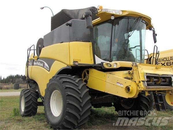 New Holland CX860 Teraviljakombainid