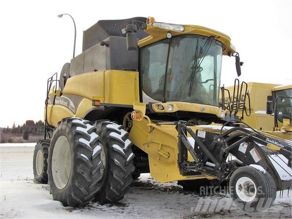 New Holland CX860 Teraviljakombainid