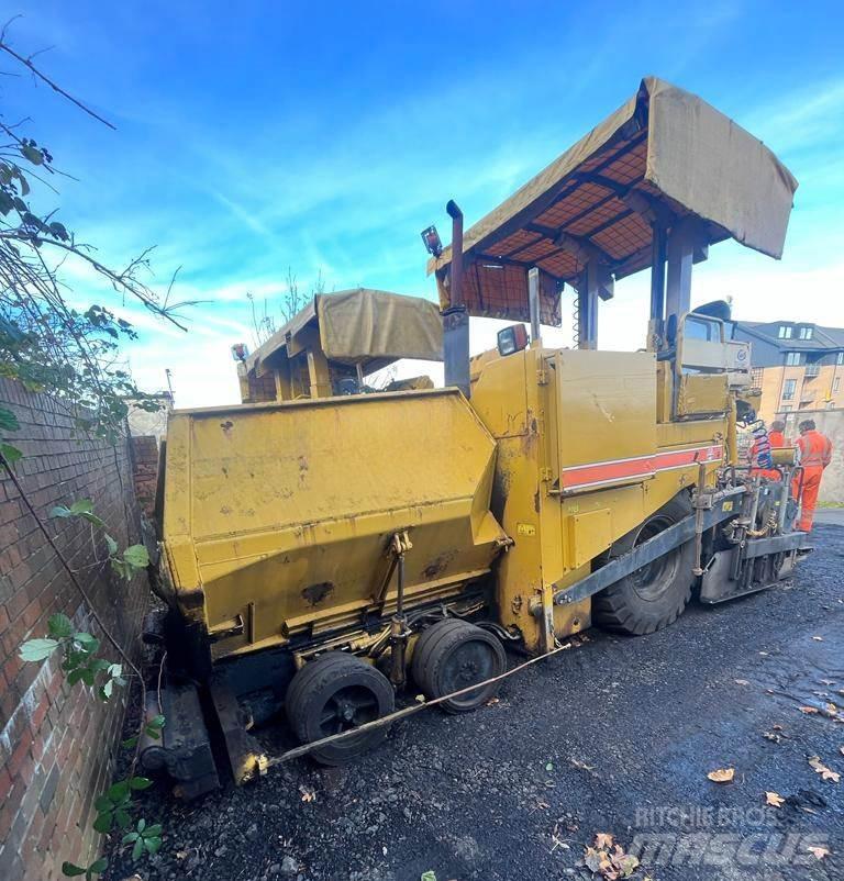 CAT AP600 Paver Asfaldilaoturid