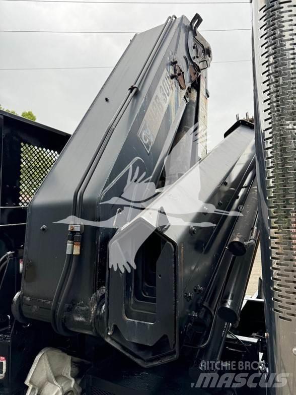 Hiab 300-6 Metsatõstukid