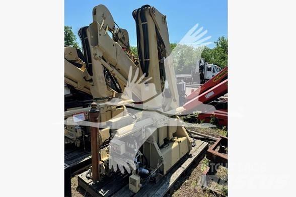 Hiab 8108-2 Metsatõstukid