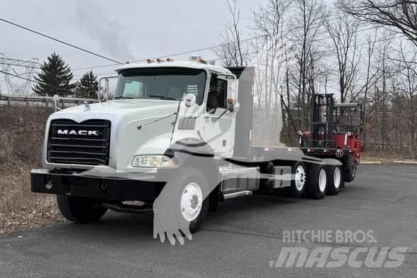 Moffett M8 55.4 Veoautol transporditav kahveltõstuk