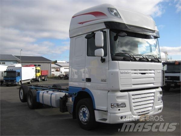 DAF XF105.460 Raamautod