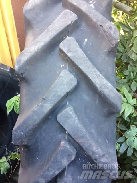  12.4x36 Rehvid, rattad ja veljed