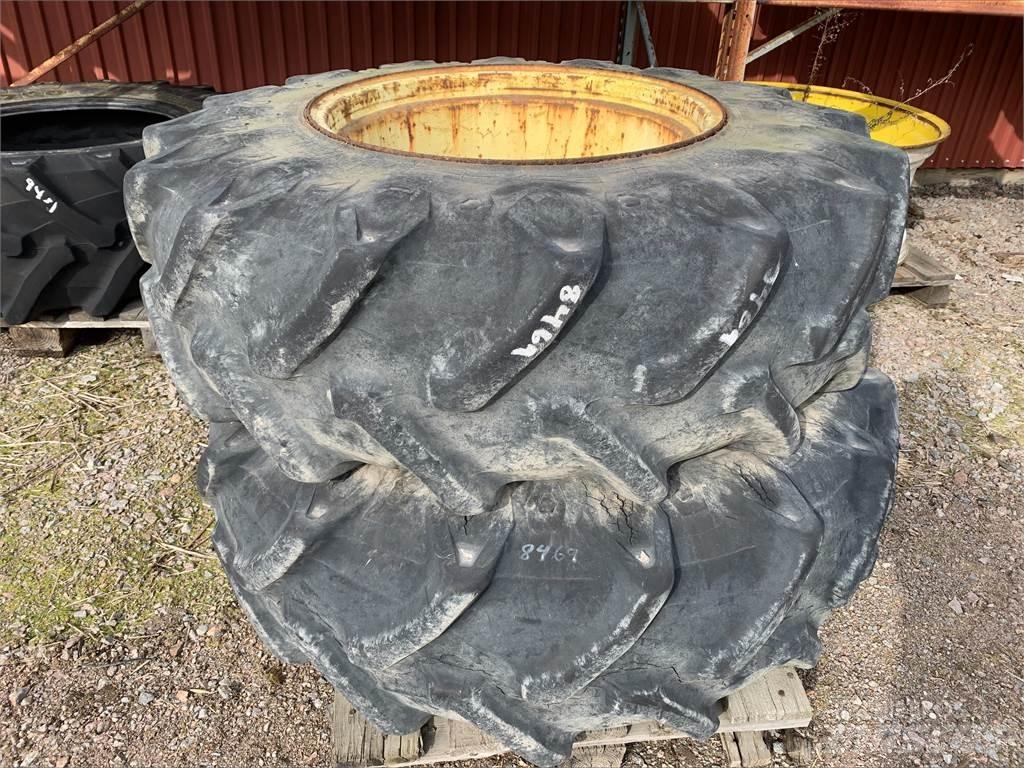  16.9X26 Rehvid, rattad ja veljed